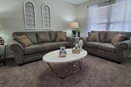 Middletown Casa | Diamond in the Rough-696