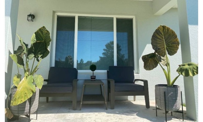 Ocklawaha Casa | Diamond in the Rough!