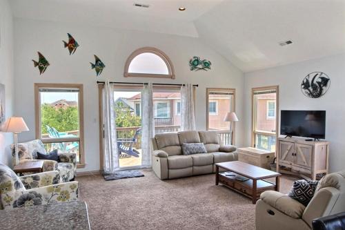 Monteray Shores Casa | Diamond in the Ruff MS7