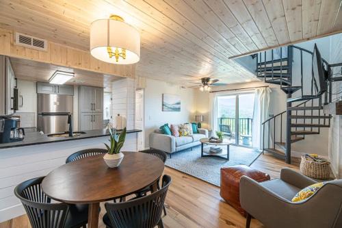 Friendsville Casa | Diamond On The Ridge