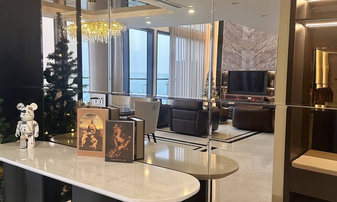 Hoang Mai Apartamento | Diamond Penthouse Duplex HaNoi - Three Bedroom apartment