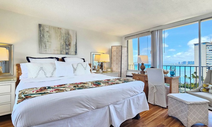 Honolulu Apartamento | Diamondhead Beach Hotel PH02 / King Bed Studio, Gold Coast Penthouse Paradise