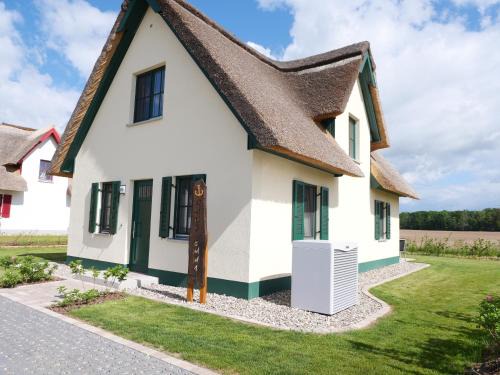 Zierow Casa | dicht an der Küste Haus "Emma" mit Infrarot-Sauna uWallbox
