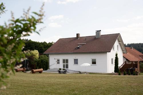 Breitenberg Apartamento | "Die Gemütliche" FeWo mit Kachelofen