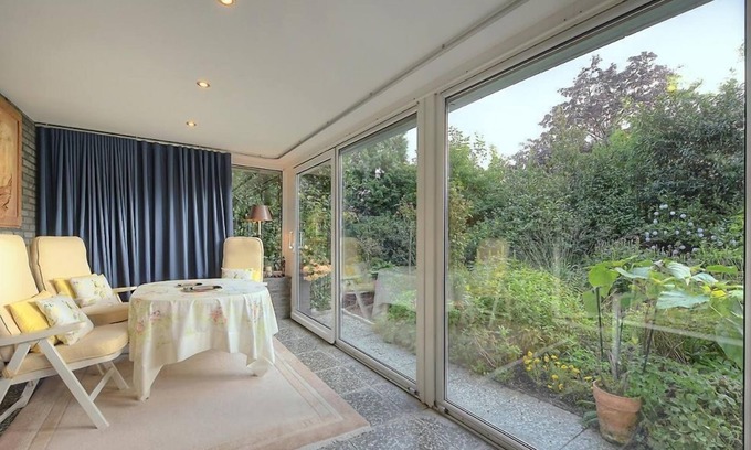 Metzkausen Cama Y Desayuno | Die Villa Mettmann