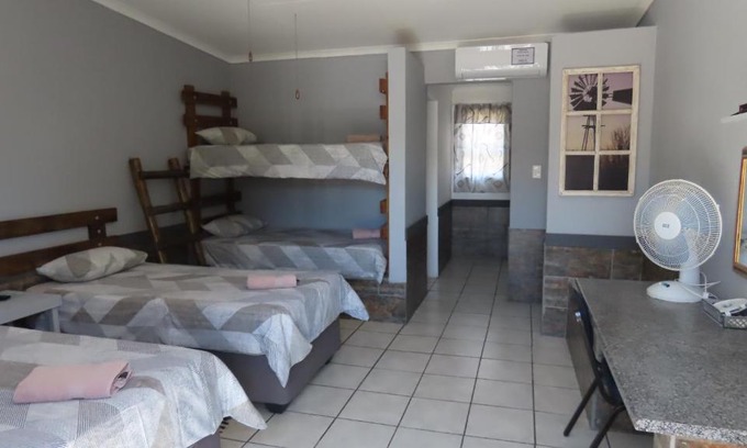 Beaufort West Casa | Die Windpomp Gastehuis