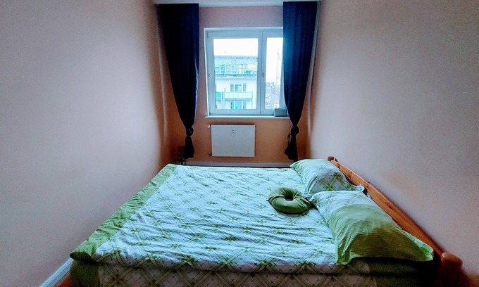 Mariendorf Casa | Die Wohnung ist Gemütliche und Schönen in Altmariendorf, Viel zum Erleben