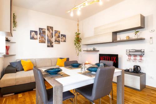 San Donato-San Vitale Apartamento | DiffeRent Home - Parcheggio privato