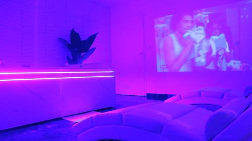 Entraigues-sur-la-Sorgue Apartamento | DIMA SUITE Jacuzzi Privatif