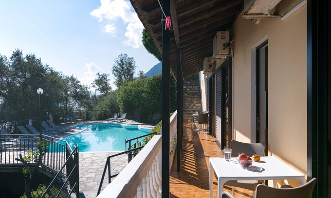 Benitses Casa | Dimitra Studios