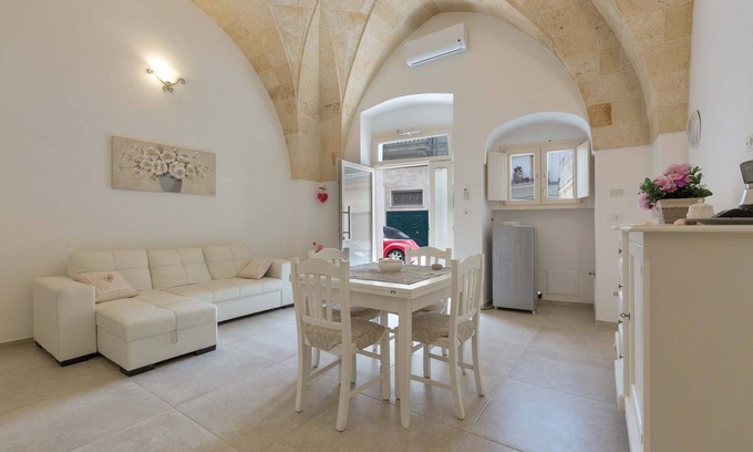 Oria Historic Centre Apartamento | Dimora Ilenia by BarbarHouse
