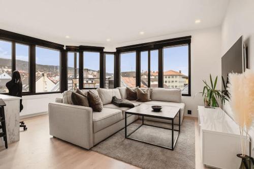 Engen Apartamento | Dinbnb Apartments I Penthouse 250m From City Center I Privat Balcony