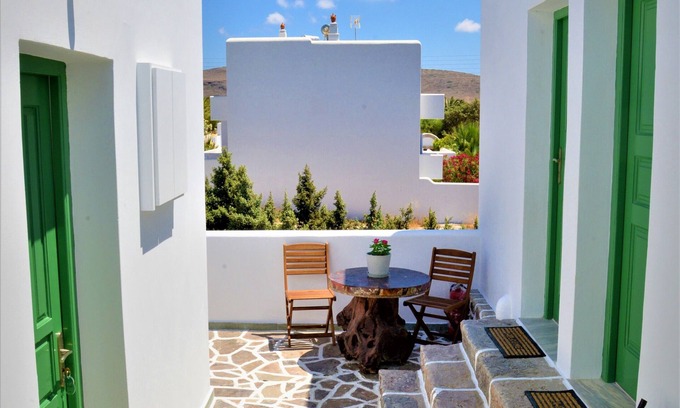 Pachena Casa | Moraitis Studios Dioni Lux Inn