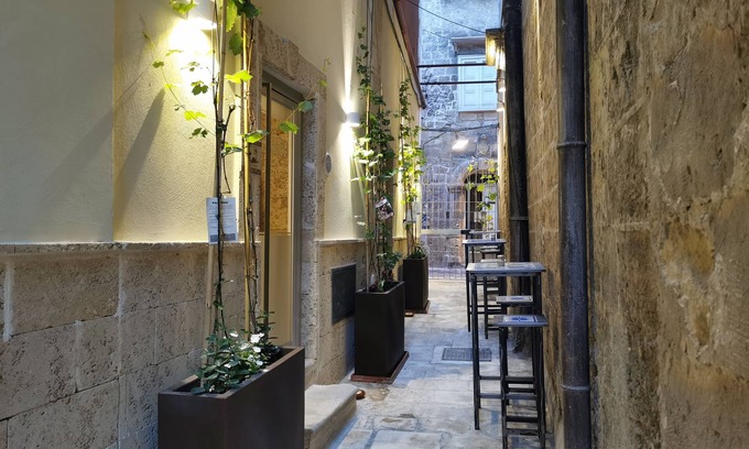 Isola del Borgo Antico Cama Y Desayuno | DIONISO Bed and Wellness