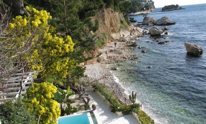 Alpes-Maritimes Apartamento | Directa frente a la playa en Eze