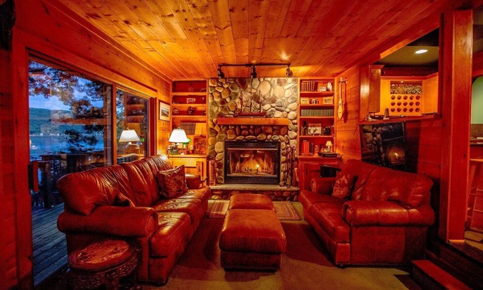 Branchport Casa | Direct Lakefront Cottage with Hot Tub