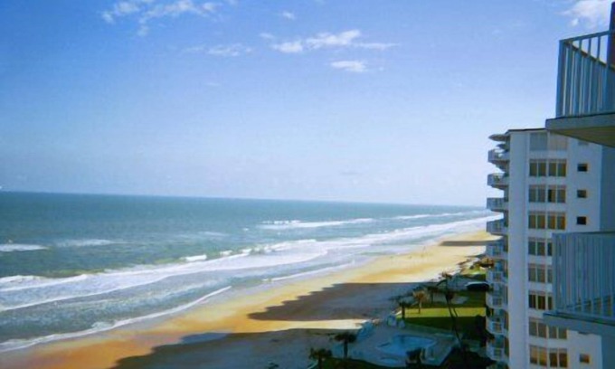 Seawinds Condo Condominio | Directo Oceanfront Condo w / WiFi gratuito en n-Drive Beach