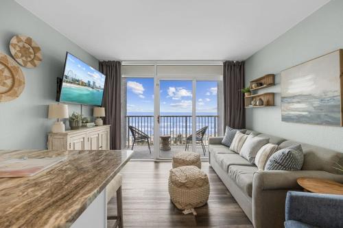 Arcadian Shores Apartamento | Direct OCEANFRONT- King Bedroom- AMAZING VIEWS/Pools/Hot Tubs/Beach Access/Golf