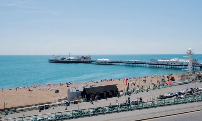 Kemptown Apartamento | Direct Sea Views, Seafront Location & Free Parking