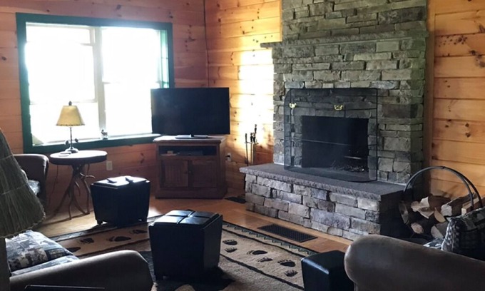 Colebrook Casa | Direct Snowmobile and ATV trail from front door
