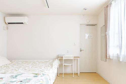Minato Apartamento | Direct to 2 Shinsekai&Tsutenkaku 19 min,Osaka Castle 36 min,Horyuji 54 min,KIX&Nara 70 min,EXPO 22 min,USJ 26 min,Kaiyukan 18 min,Solaniwa 6 min, Kyocera Dome 17 min,15 min to KITA-Osaka-Umeda-HepFive,KuchuTeien,Kitashinchi,22 min to Yumesima-EXPO,casino