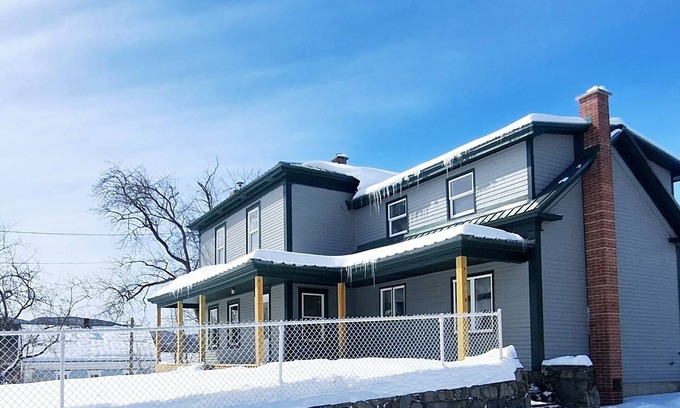 Colebrook Casa | Direct Trail Access/Centrally Located/Ample Parking for trucks and trailers
