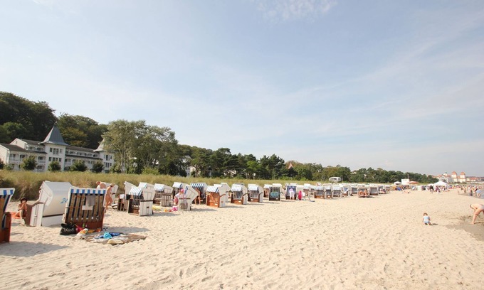Binz Apartamento | Directly on the beach promenade, balcony with sea view - Aparthotel Ostsee FeWo 26