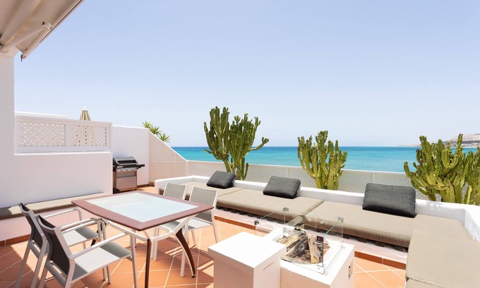 Bahia Calma Casa | Direkt am Strand: "Business Class Two" - einzigartiges Strandhaus in Alleinlage!