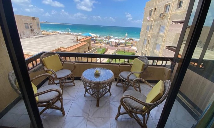 Al-Muntazah Apartamento | Direst sea View Chalet. Superlux. Private Beach Passes