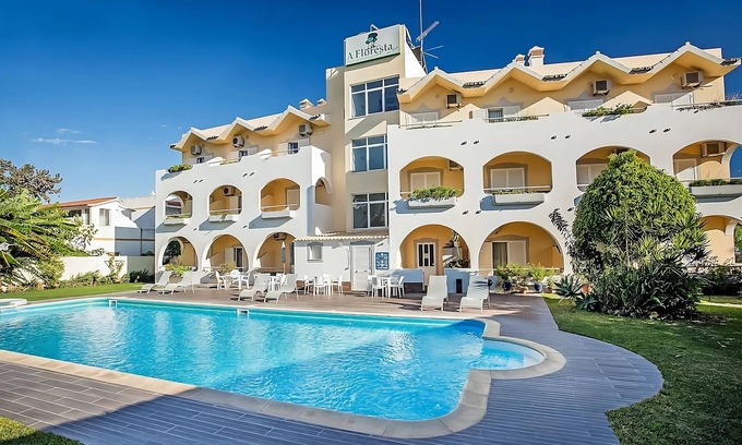 Figueiral Casa | Discover Algarve's Charm! Kitchenette and Balcony, Outdoor Pool, Free Parking!
