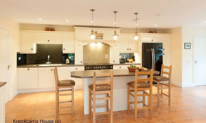 Killarney Casa | Descubra la vida en el campo elegante a menos de 5 minutos de Killarney Town