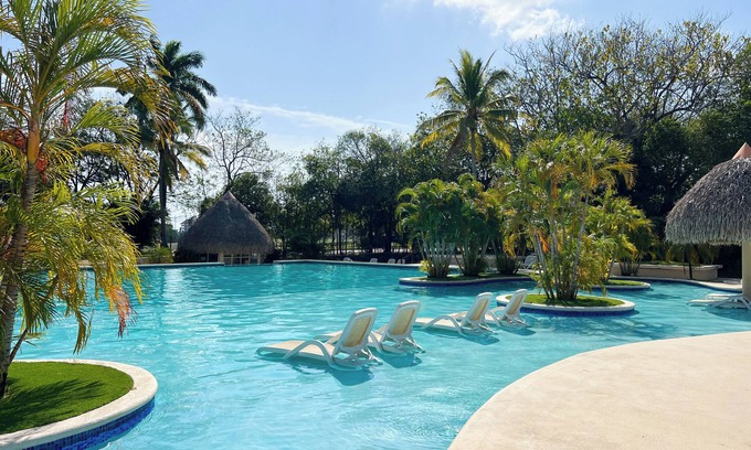 Playa Coronado Apartamento | Descubre la Mejor Zona de Coronado con Piscina