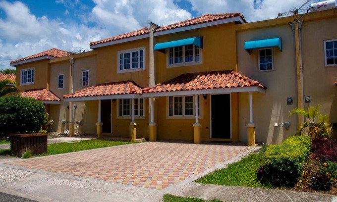 Mango Walk Casa | Discover Serenity in Jamaica: Your Perfect Island Getaway Awaits!
