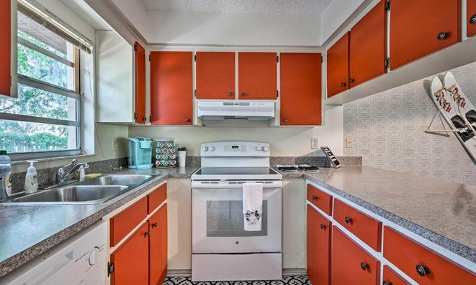 Lakeland Casa | Disney-Themed Lakeland Home Less Than 2 Mi to Lake!
