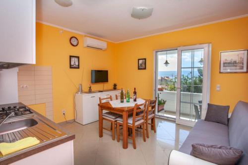 Dugi Rat Apartamento | Dispet