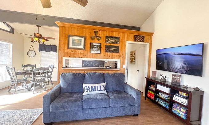 Afton Casa | Dive Into Peace On Grand Lake!