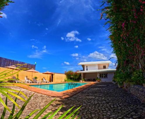 Basdiot Hotel | Divers Lodge Plumeria