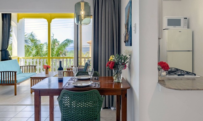 Hato Apartamento | Divers Paradise, pet friendly, ocean view one-bedroom apartment