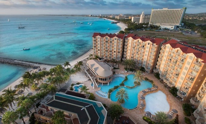 Palm Beach Complejo | DIVI ARUBA PHOENIX BEACH RESORT, complejo prístino frente al mar