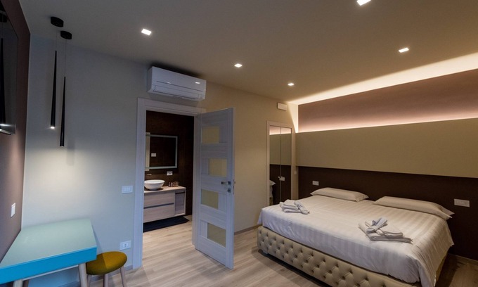Sabbio Chiese Cama Y Desayuno | DiVino Rooms Deluxe