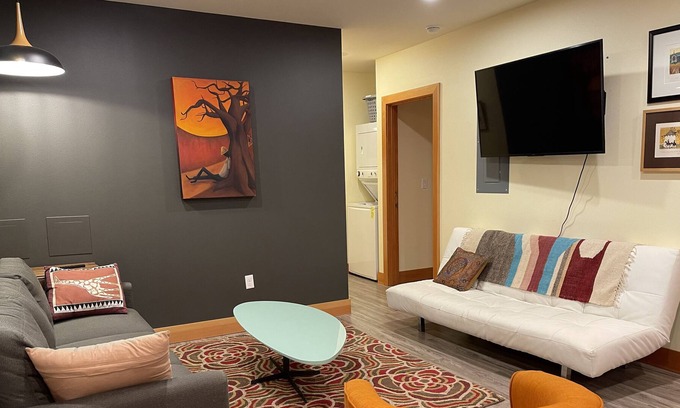 Richmond Apartamento | Division High-End Custom-Built Apartment