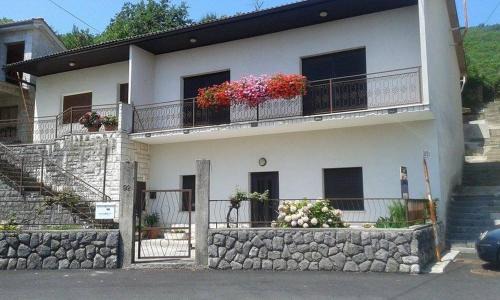 Mihotici Apartamento | Divna Apartment