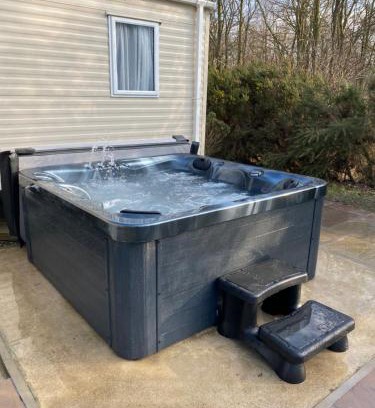Swarland Cabina | Dixons Den Hot Tub