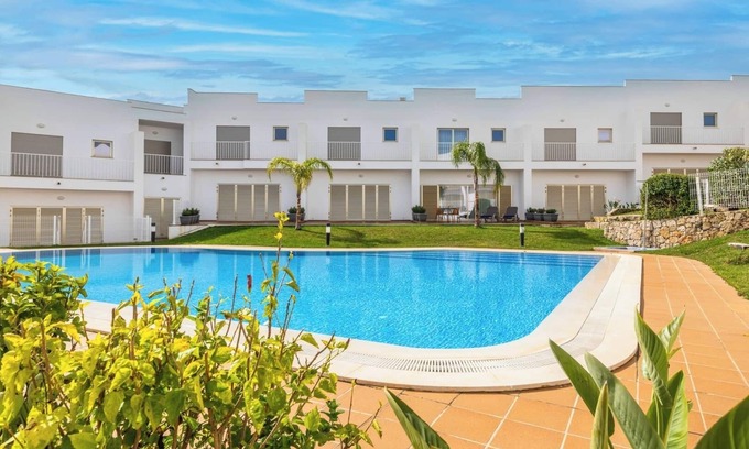 Mosqueira Apartamento | DK Stays Residences Albufeira M14