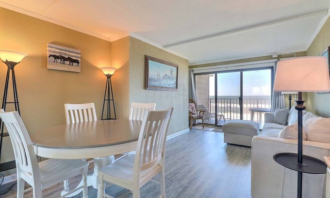 Nags Head Condominio | DL301 Dune Lantern 301 Oceanfront