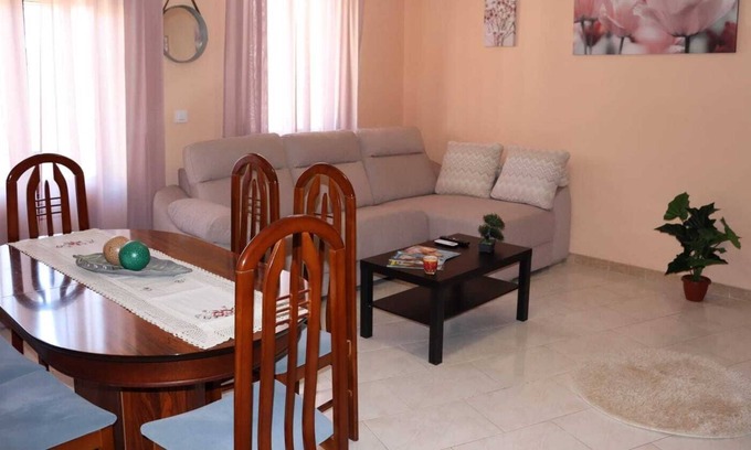 Arjonilla Apartamento | Doña Elvira Apartment