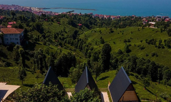 Ardesen Casa | Doğanın Kalbinde,deniz manzaralı bungalov.