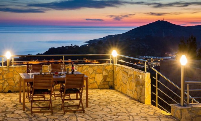Mlini Apartamento | Doa - Apartment with Lovely Terrace & Sea View