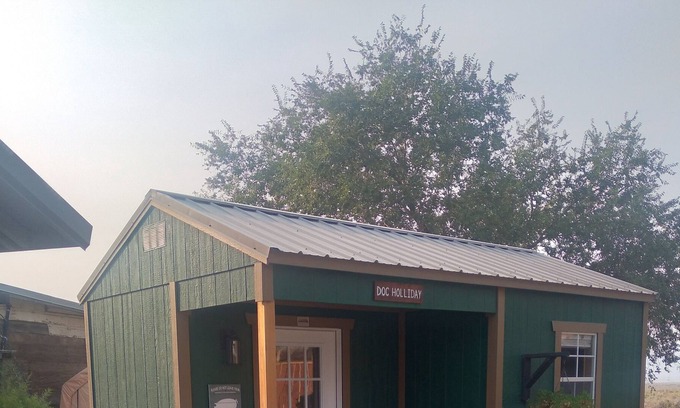 Imlay Cabina | Doc Holliday, has a double bed, sleeps 2 and has a detached private bathroom.