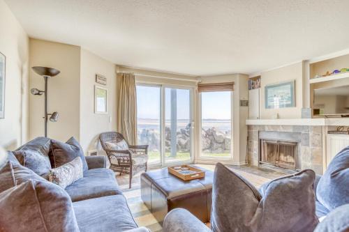 Lincoln City Casa | Dock of the Bay 102